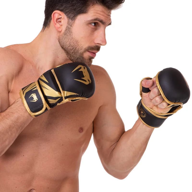 Döyüş əlcəkləri MMA VENUM qızılı XL