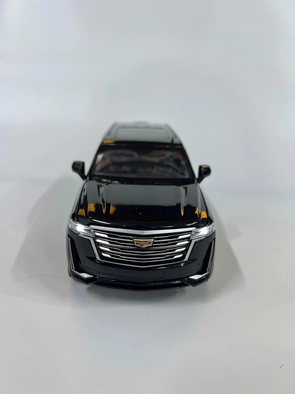 Avtomobil Escalade SUV 1:24, metal, qara — şəkil 3