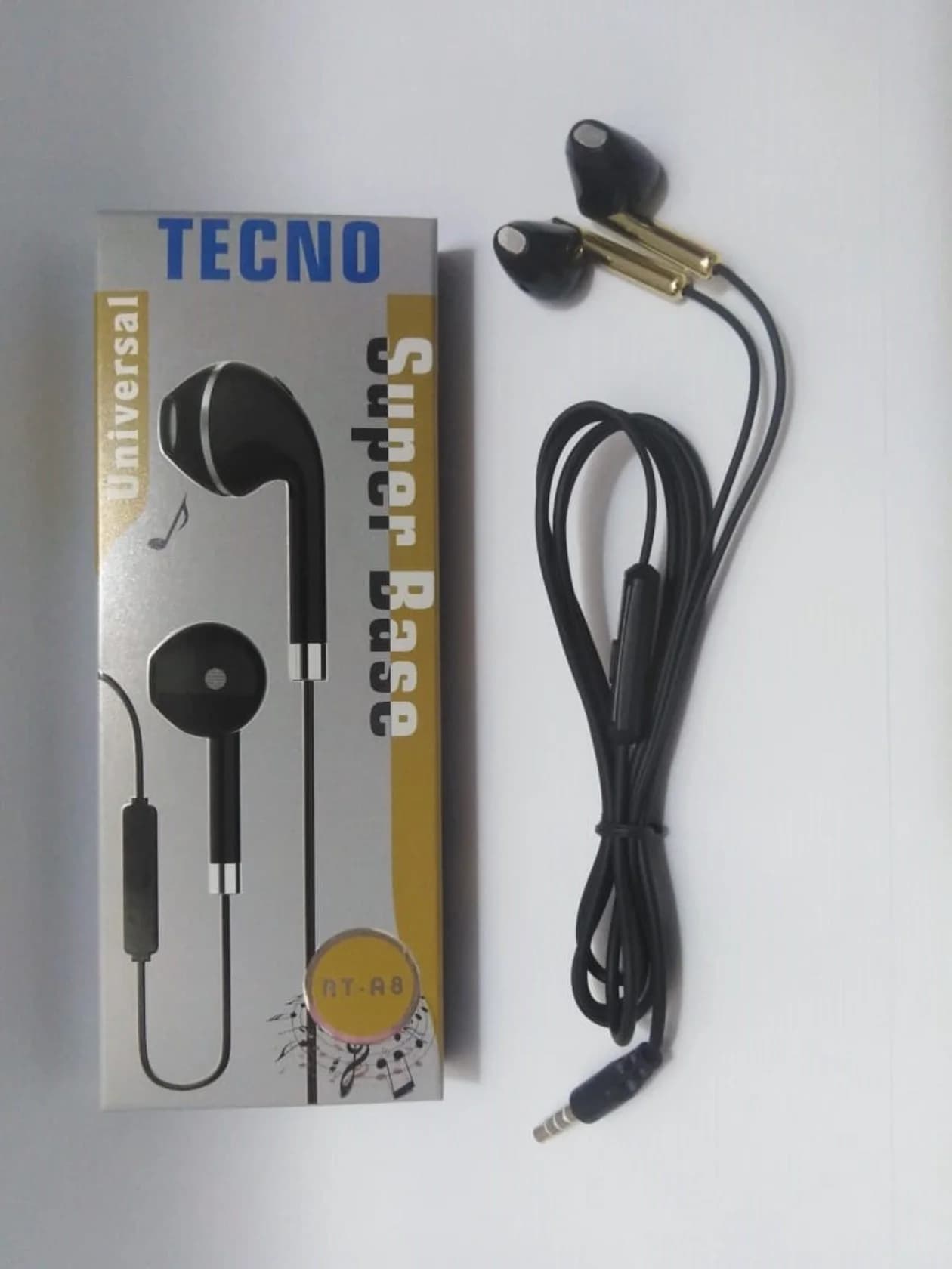 Qulaqlıq Tecno Super Base Universal RT-A8