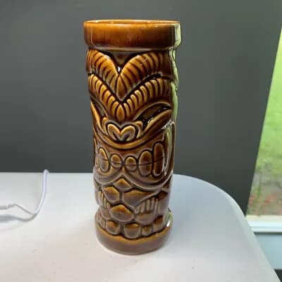 Tiki Stil Keramika Stəkan – Dekorativ Kokteyl və İçki Bardağı